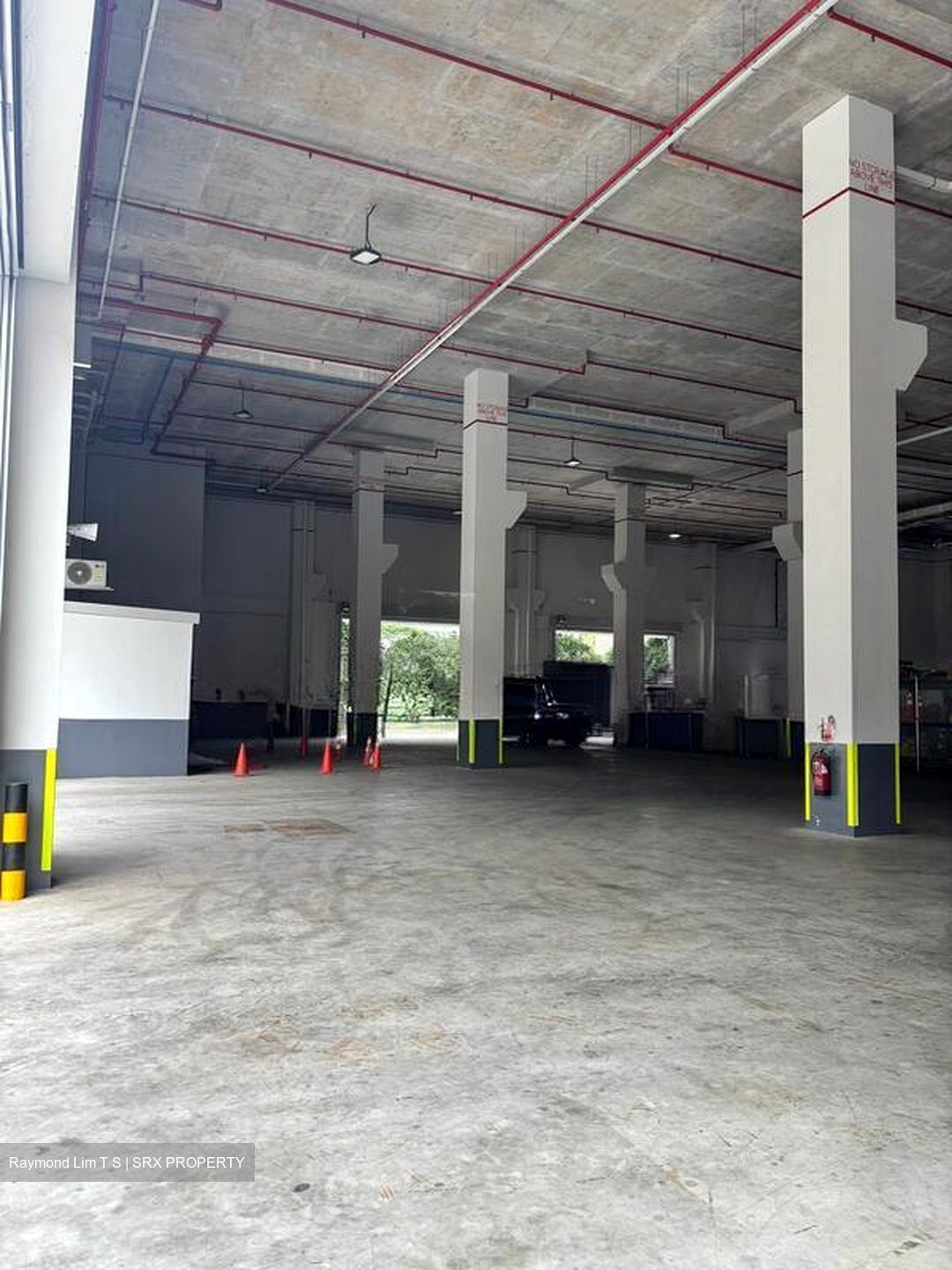 Tuas Avenue 20 (D22), Warehouse #522763401